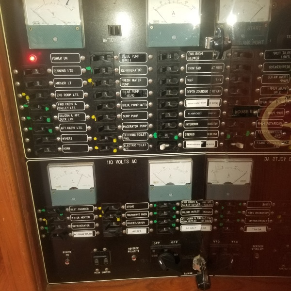 1988 Marine Trader Tradewinds Motor Yacht