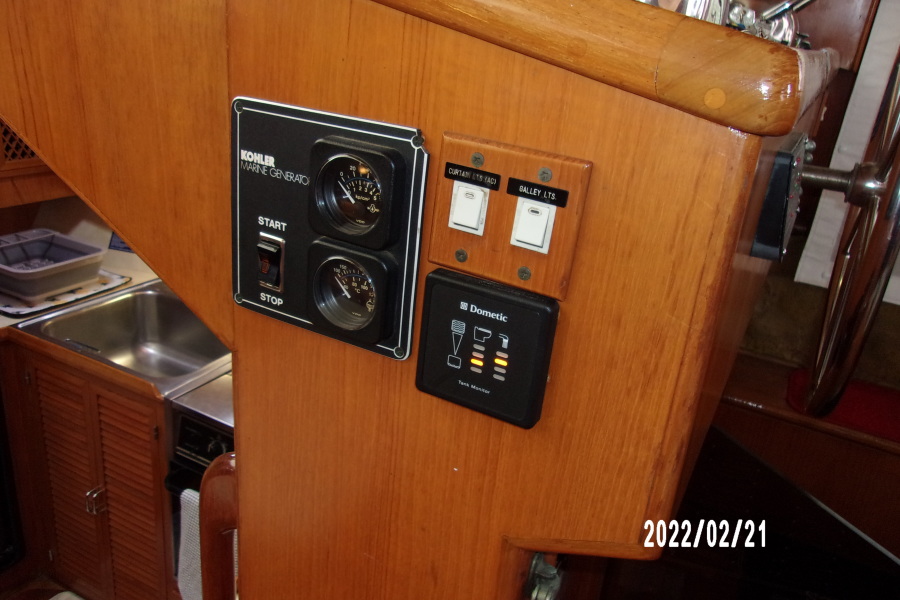 1988 Marine Trader Tradewinds Motor Yacht