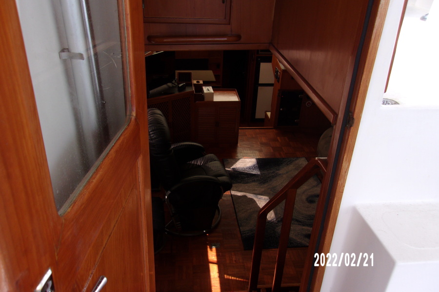 1988 Marine Trader Tradewinds Motor Yacht
