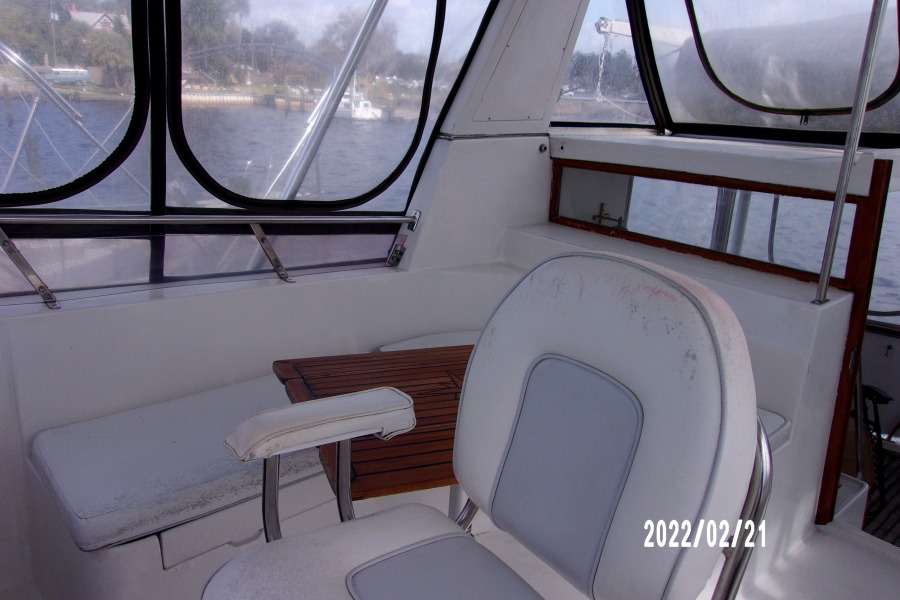 1988 Marine Trader Tradewinds Motor Yacht