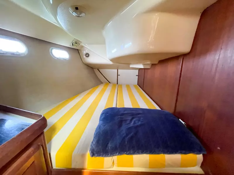 1996 Hunter 430