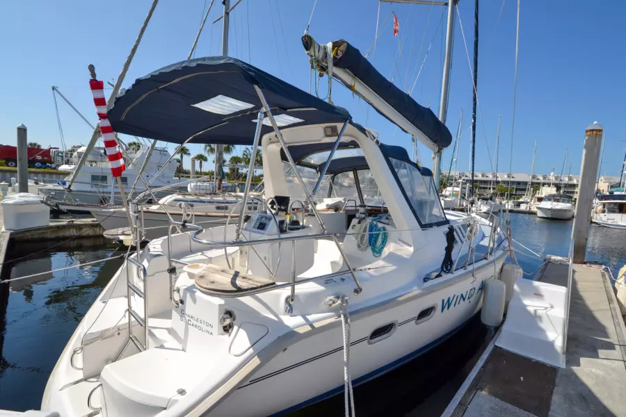 1996 Hunter 430