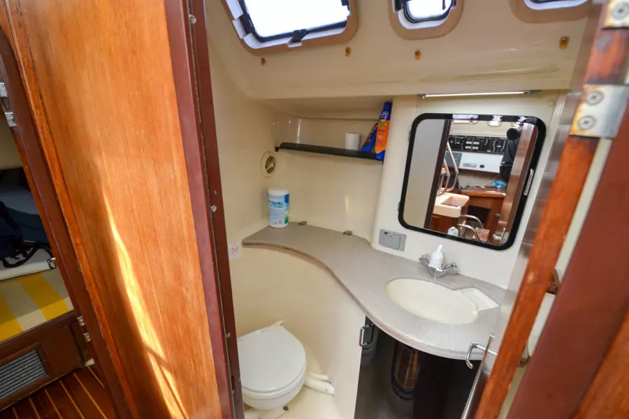 1996 Hunter 430