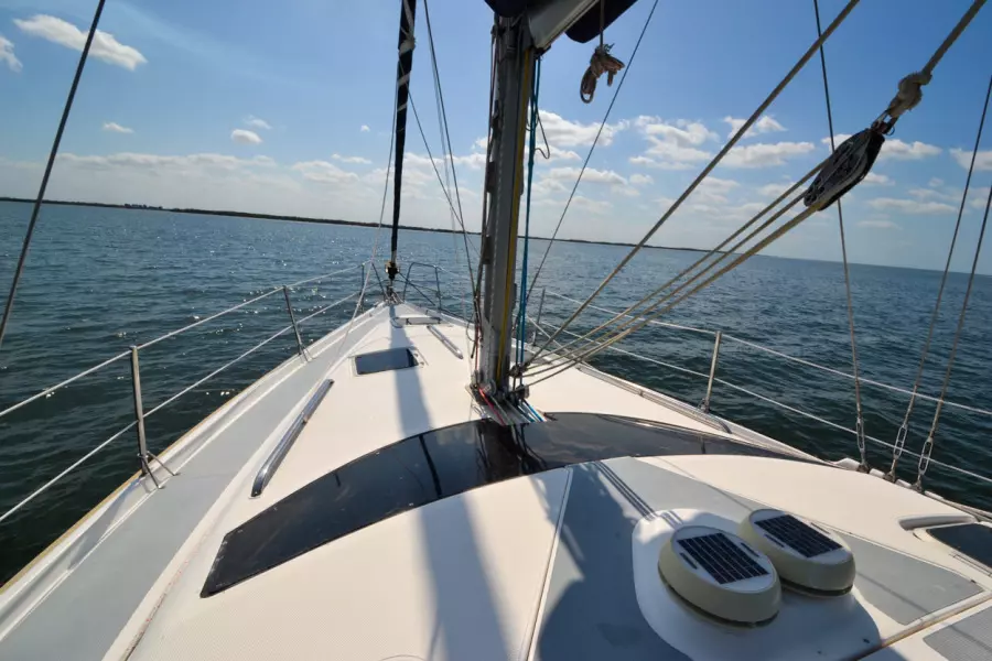 1996 Hunter 430