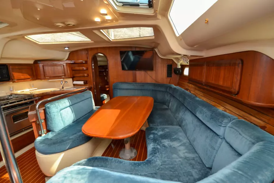 1996 Hunter 430