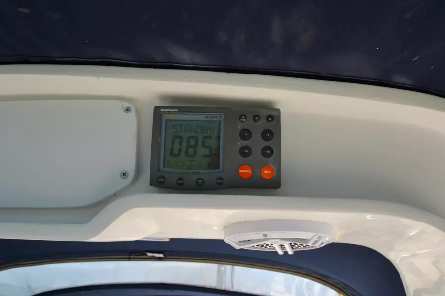 1996 Hunter 430