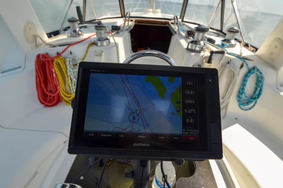 1996 Hunter 430