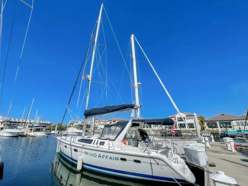 1996 Hunter 430