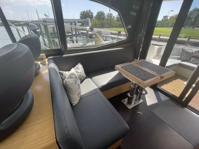 2018 Bavaria R40FLY