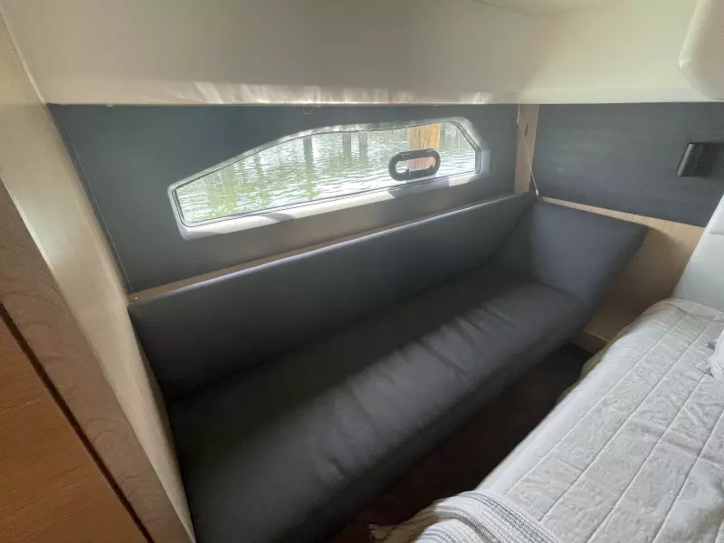 2018 Bavaria R40FLY