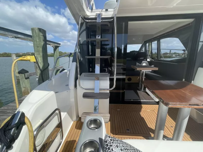 2018 Bavaria R40FLY