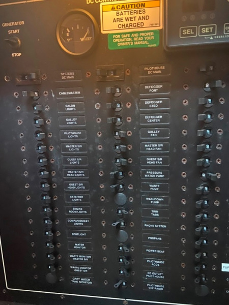 2000 Carver 530 Voyager Pilothouse