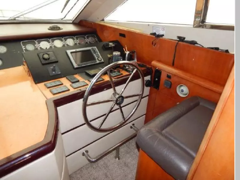 1992 Tecnomarine 58 Motor yacht