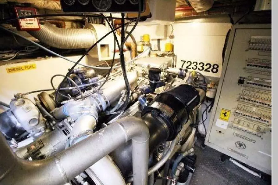 1992 Tecnomarine 58 Motor yacht