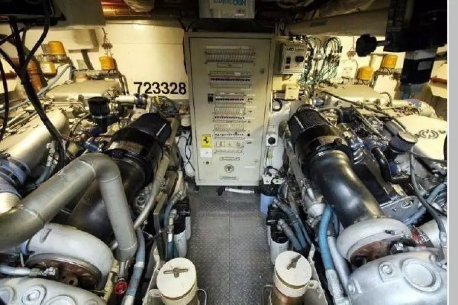 1992 Tecnomarine 58 Motor yacht