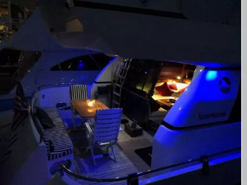 1992 Tecnomarine 58 Motor yacht