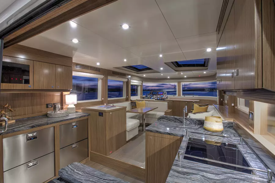Sirena 58 Coupe Galley