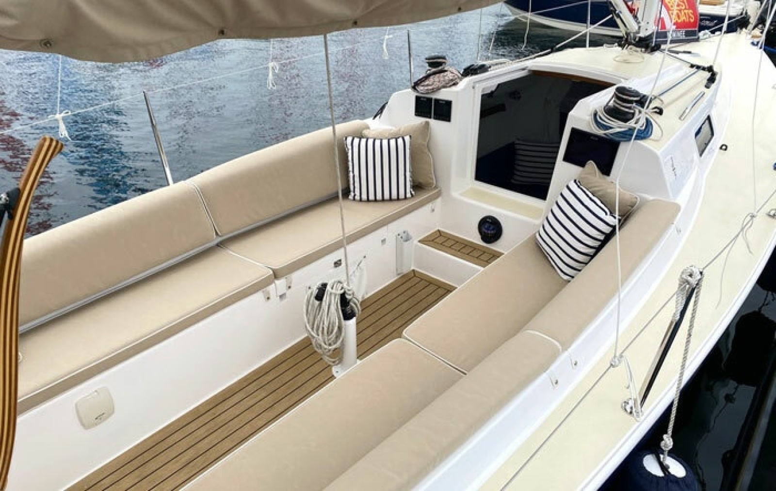 180k  210k NEW 2026 J 9 28ft J Boats Yacht For Sale