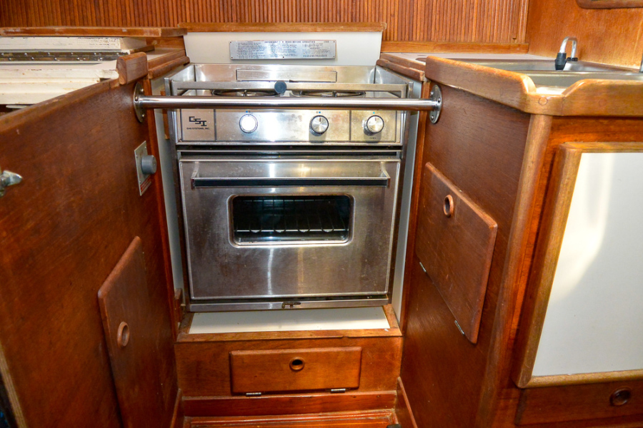 1985 Sabre 36