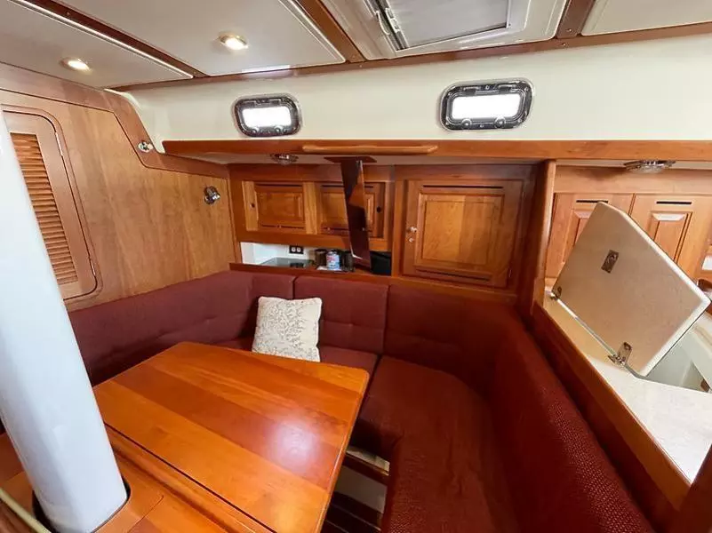 2007 Tartan 3700