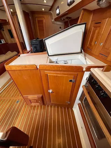 2007 Tartan 3700