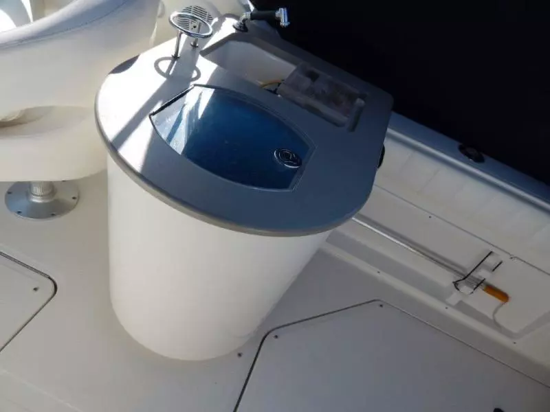 2005 Sea Ray 270 Amberjack