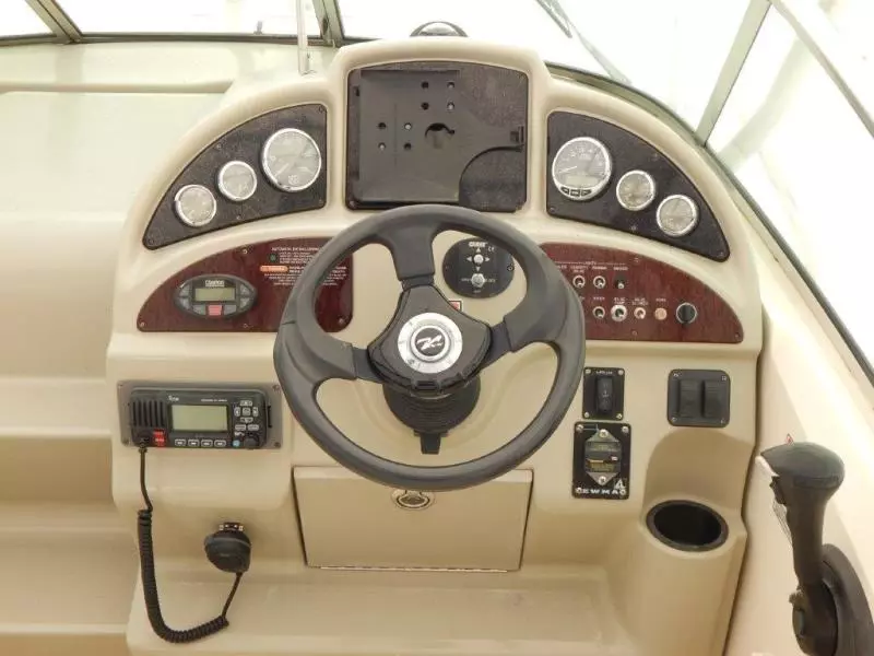 2005 Sea Ray 270 Amberjack