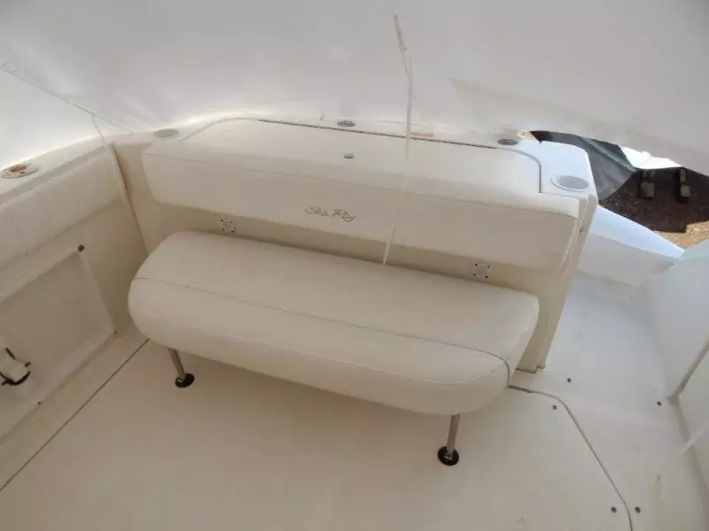 2005 Sea Ray 270 Amberjack