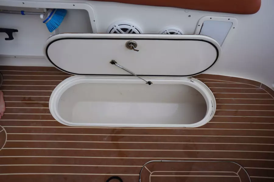 Fishbox