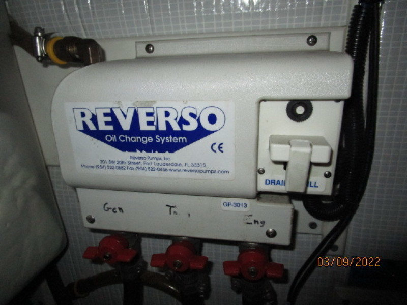 34' American Tug oil change system