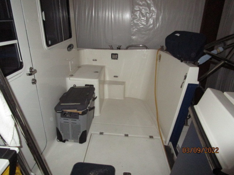 34' American Tug aftdeck starboard