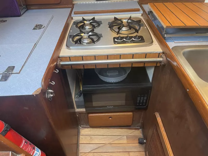 Nogara 38ft Morgan Yacht For Sale