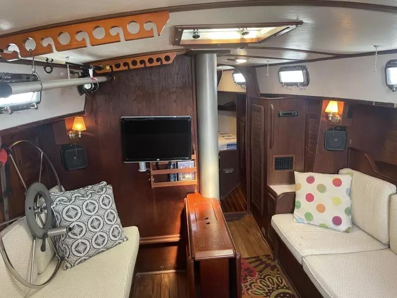 Nogara 38ft Morgan Yacht For Sale