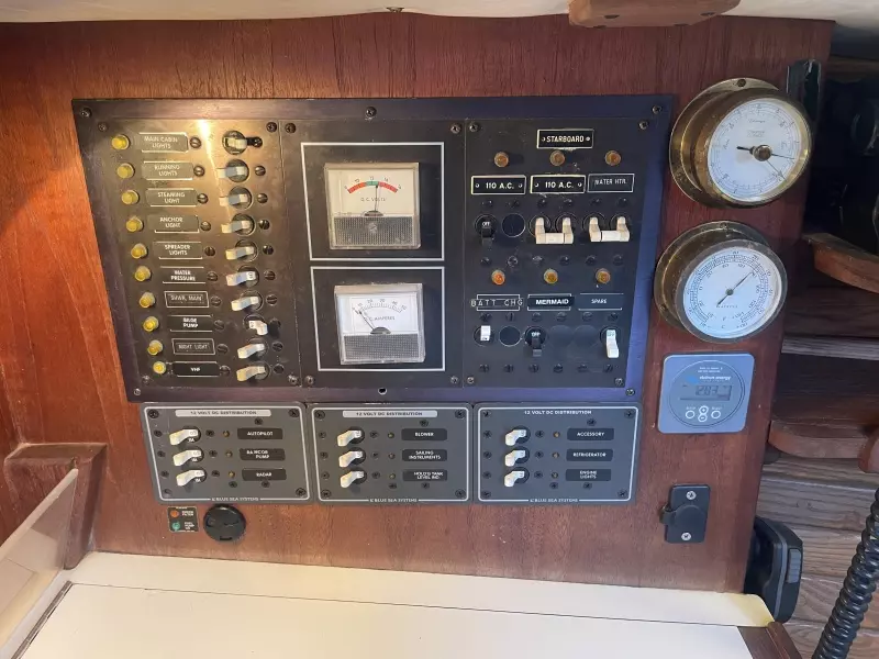 Nogara 38ft Morgan Yacht For Sale