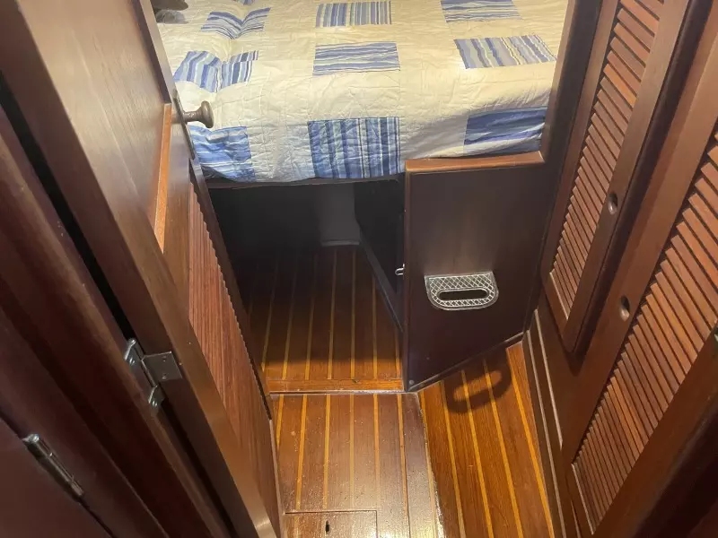 Nogara 38ft Morgan Yacht For Sale