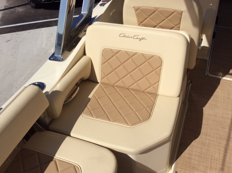 2019 Chris-Craft 26 CALYPSO