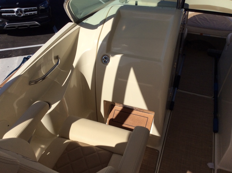 2019 Chris-Craft 26 CALYPSO