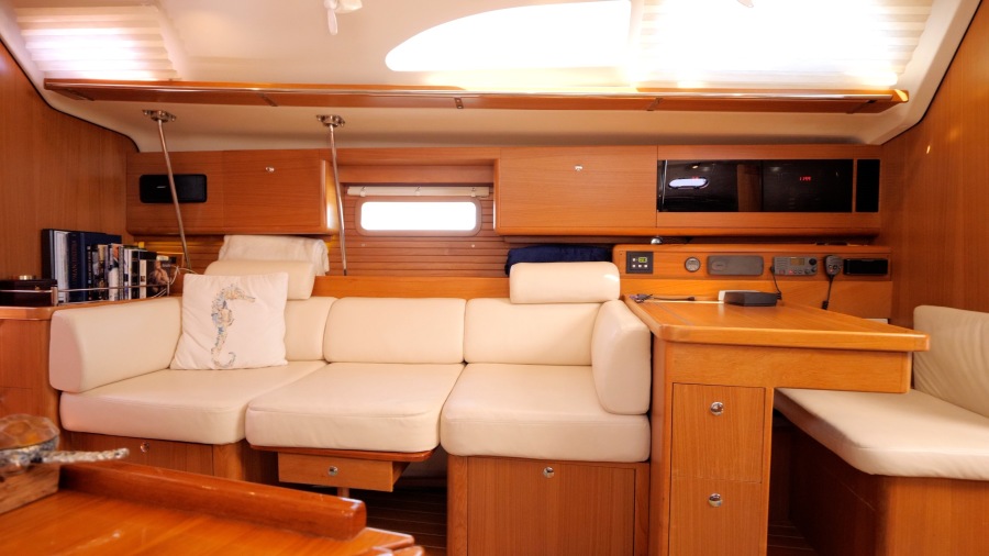 2015 Catalina 445