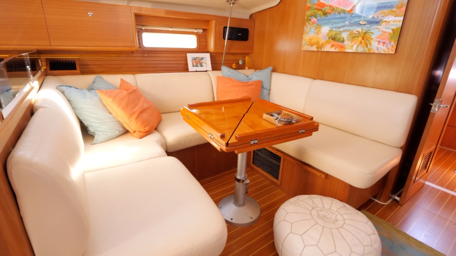 2015 Catalina 445
