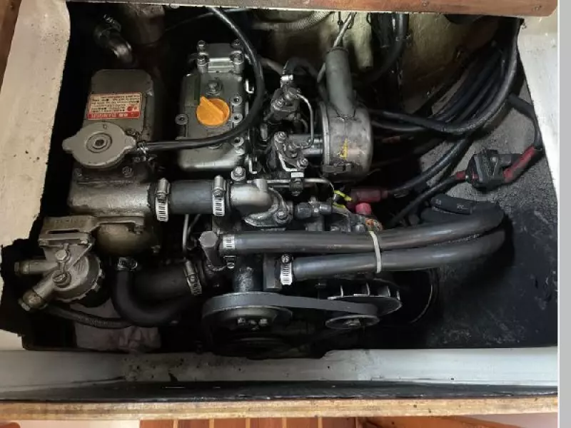 1998 PDQ Altair LRC