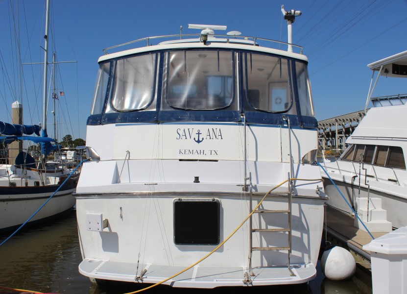 1986 Marine Trader Tradewinds