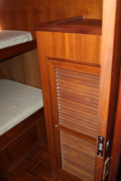1986 Marine Trader Tradewinds