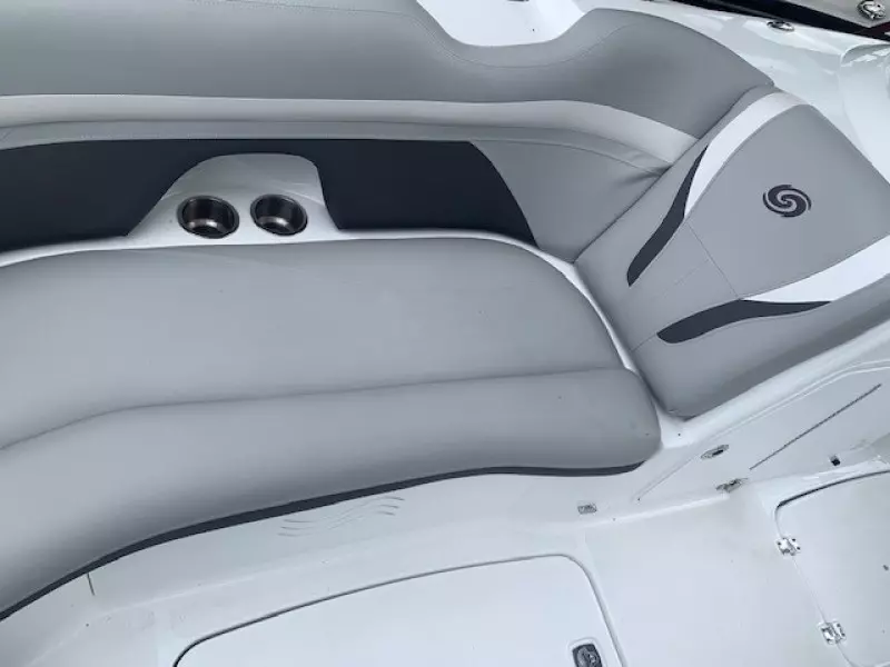 24ft Hurricane Yacht For Sale