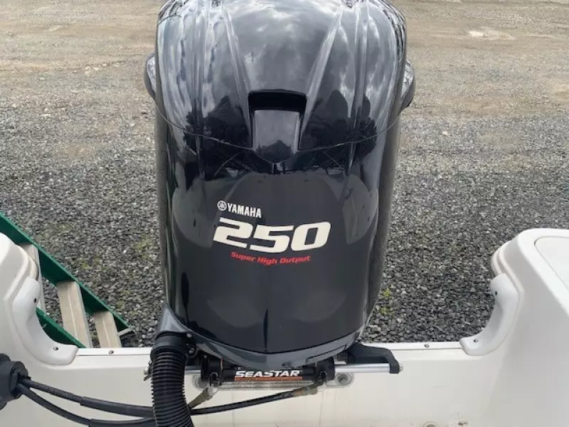 24ft Hurricane Yacht For Sale