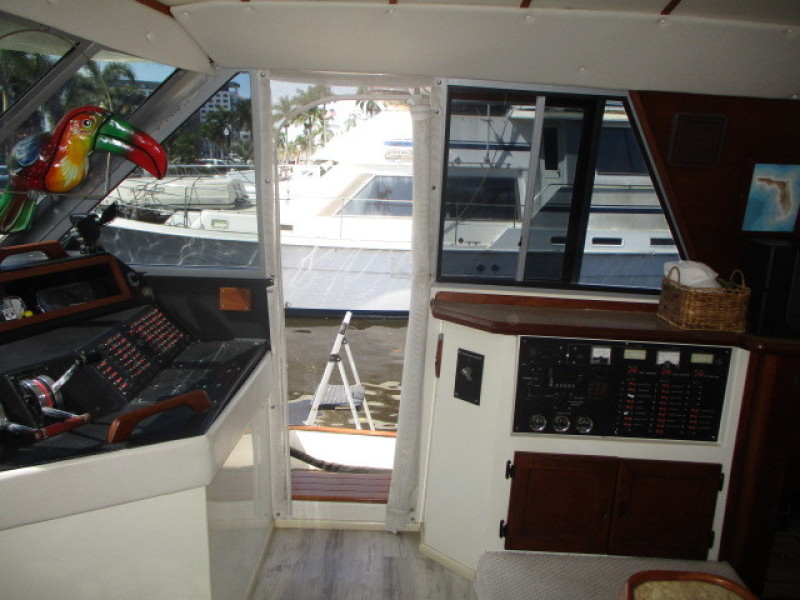 1985 Bayliner 4550