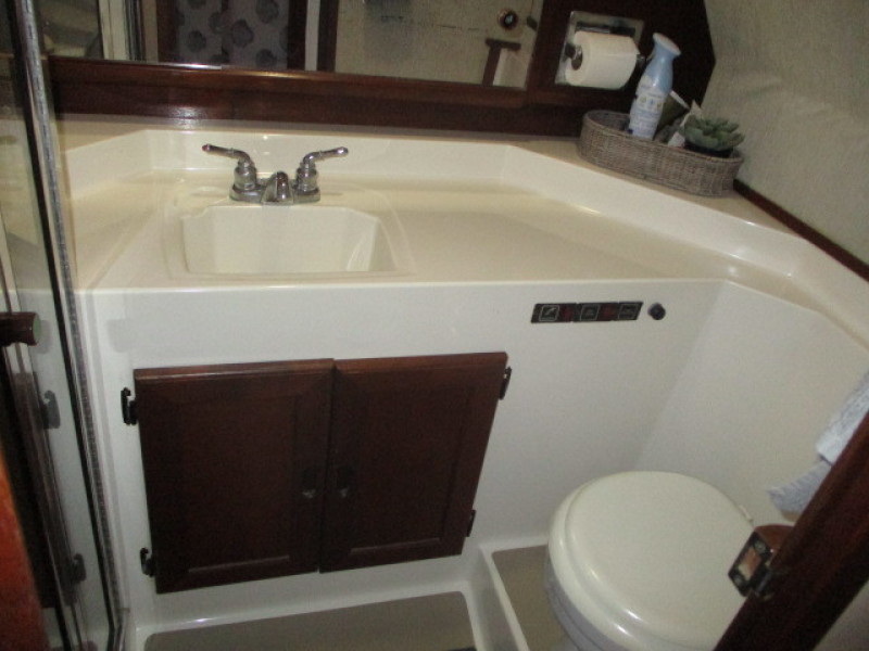 1985 Bayliner 4550