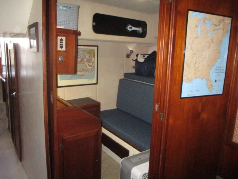1985 Bayliner 4550