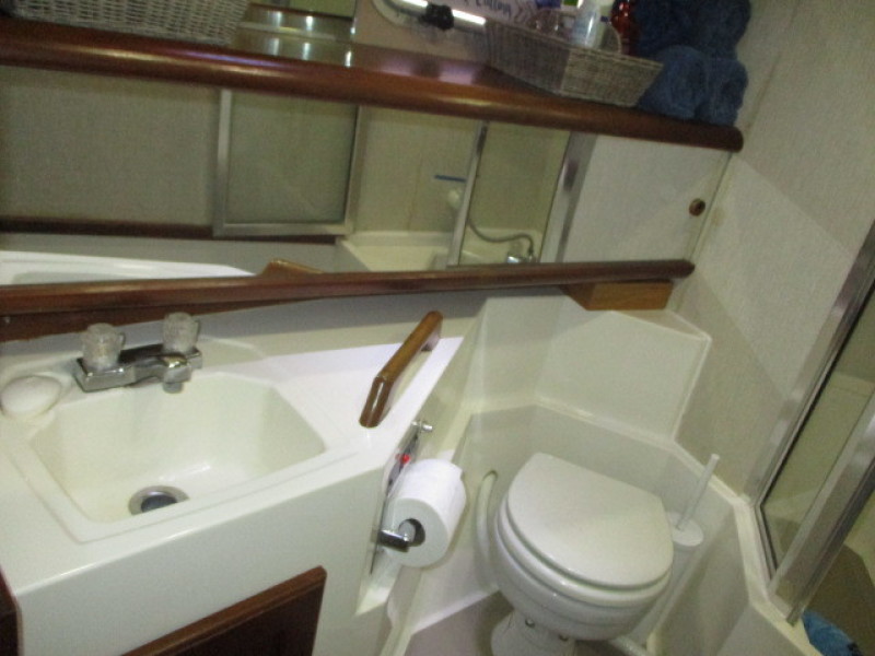 1985 Bayliner 4550