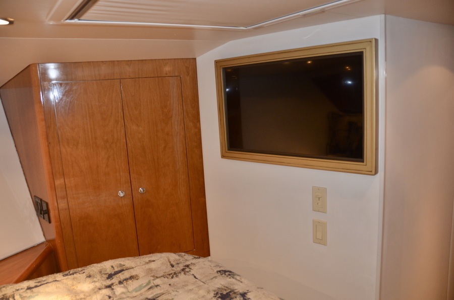 Hatteras 50-Moriah-VIP Stateroom