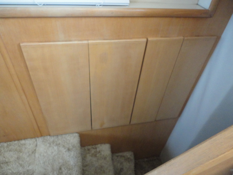 1995 Carver 370 Aft Cabin Motor Yacht